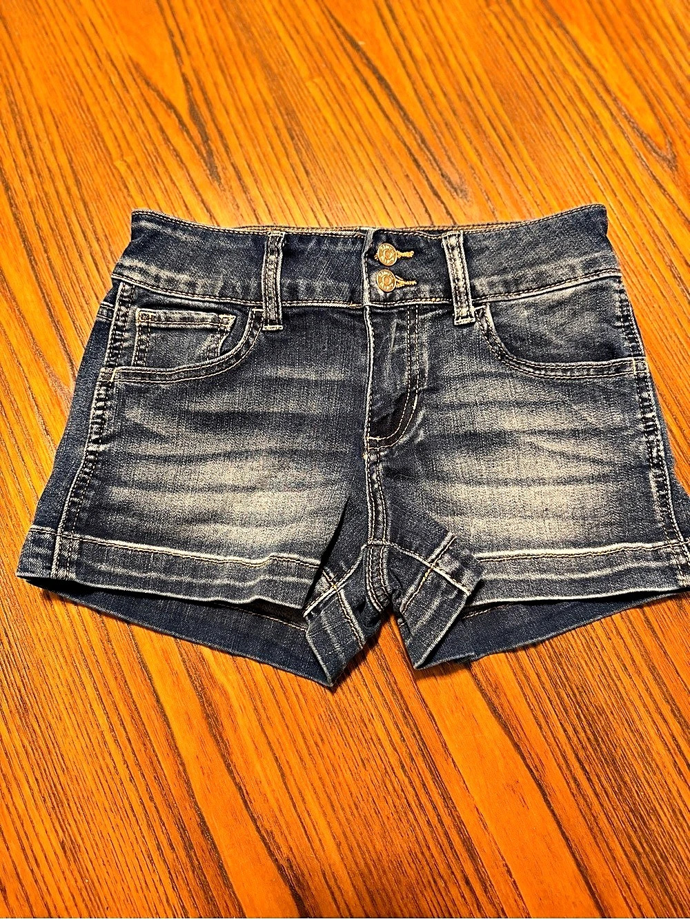 Simple Society Denim Jean Shorts in Blue Like New